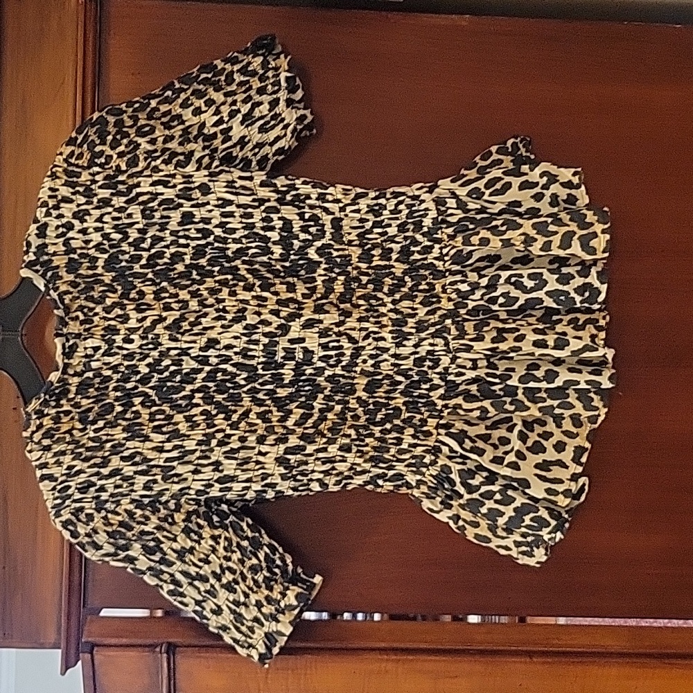 GANNI | Leopard Print Smocked Short Sleeve Peplum Hem top Cotton & Silk - XS - Picture 6 of 12